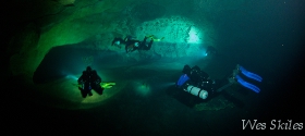 Diving big caves